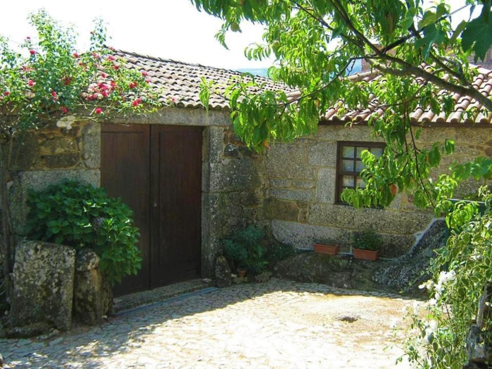 Casa Da Pedra - Turismo Rural Bragado Luaran gambar